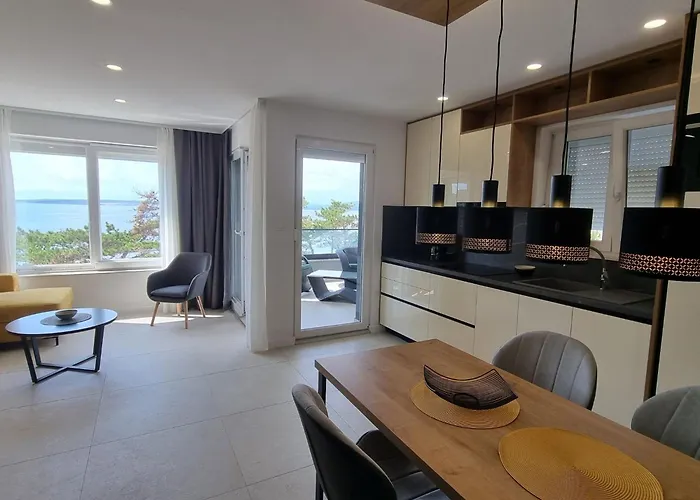 Punta By Interhome * シロ